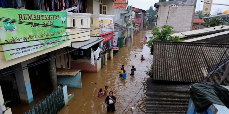   Antisipasi Banjir, DKI Siagakan Petugas 